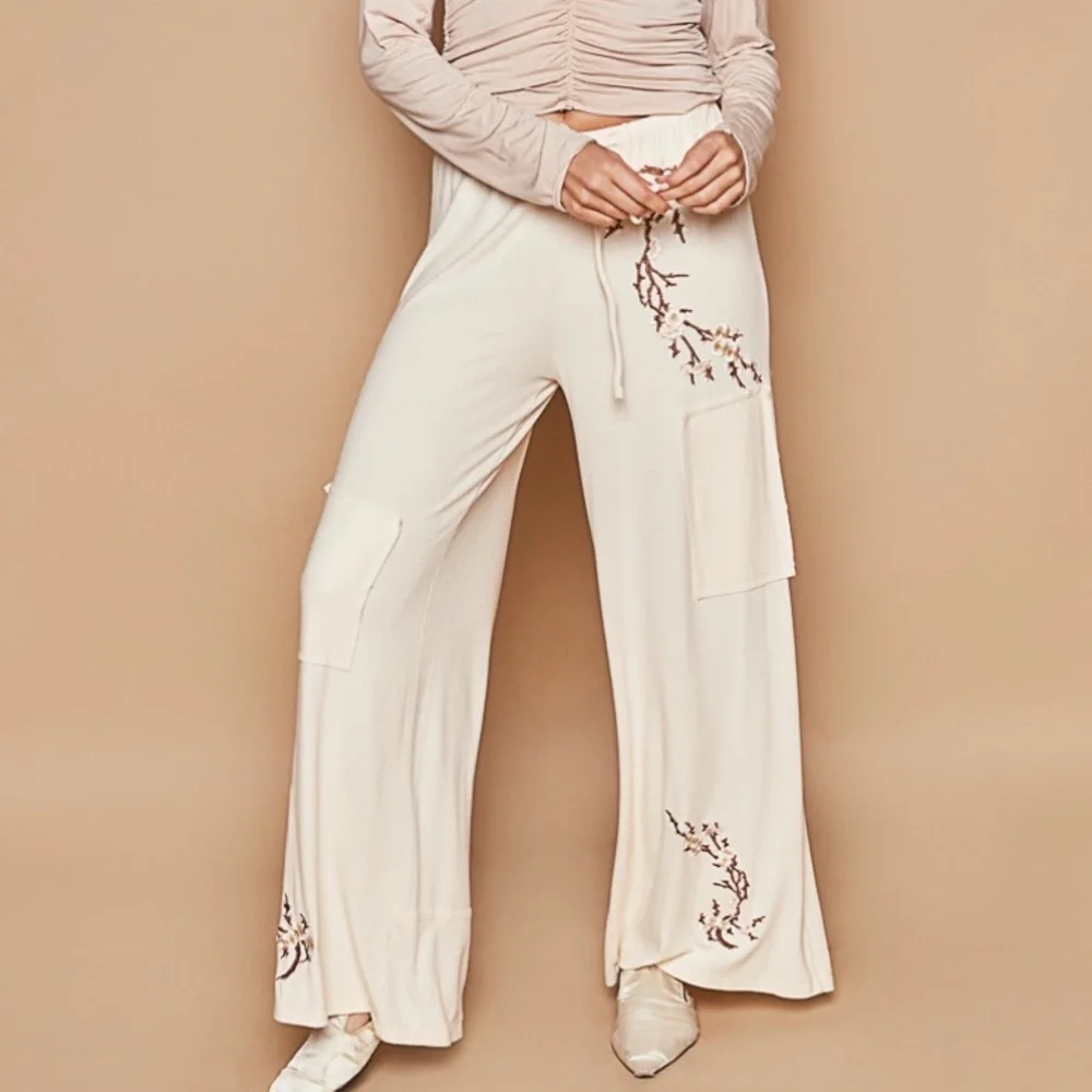 193 1 left πΊπΈPOL floral embroidered knit pants - Picture 4 of 5